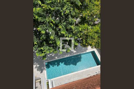 Apartamento à venda com 79m², 3 quartos e 2 vagas Apartamento à venda com 79m², 3 quartos e 2 vagasÁrea comum - Vista da Piscina
