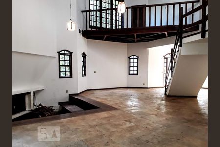 Casa à venda com 466m², 4 quartos e 4 vagas