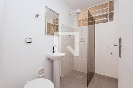 Banheiro de apartamento para alugar com 1 quarto, 35m² em Bela Vista, São Paulo