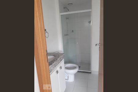 Banheiro de apartamento à venda com 2 quartos, 52m² em Piedade, Rio de Janeiro