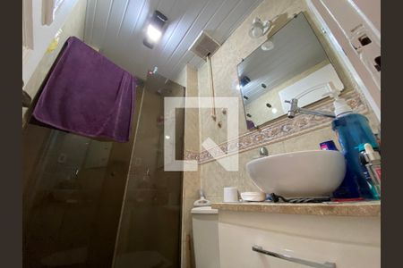 Apartamento à venda com 71m², 3 quartos e 1 vagaBanheiro Social