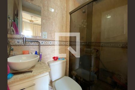 Apartamento à venda com 71m², 3 quartos e 1 vagaBanheiro do Quarto 1