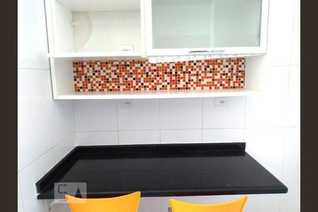 Cozinha de apartamento à venda com 2 quartos, 60m² em Vila Campestre, São Paulo