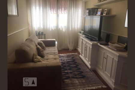 Casa à venda com 700m², 4 quartos e 3 vagasSala