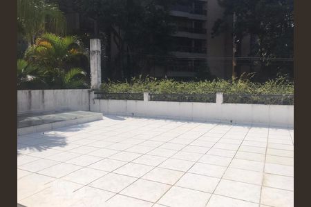 Casa à venda com 700m², 4 quartos e 3 vagasEspaço pra Varanda