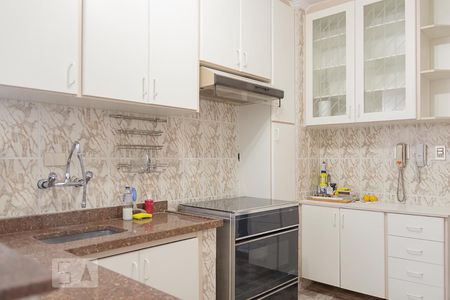 Apartamento à venda com 67m², 2 quartos e 1 vaga Apartamento à venda com 67m², 2 quartos e 1 vagaCozinha