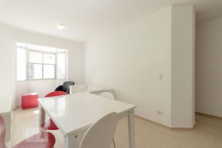Sala de apartamento para alugar com 1 quarto, 42m² em Vila Nova Conceição, São Paulo