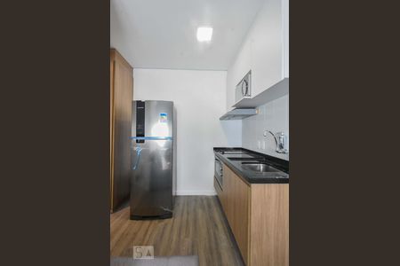 Cozinha de apartamento para alugar com 1 quarto, 15m² em Santo Amaro, São Paulo