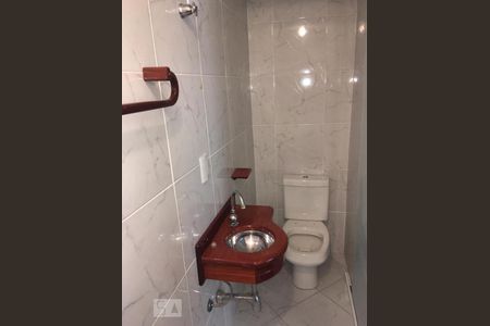 Apartamento à venda com 540m², 4 quartos e 4 vagas Apartamento à venda com 540m², 4 quartos e 4 vagasBanheiro