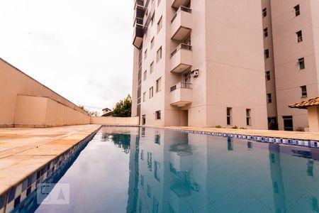Apartamento à venda com 135m², 4 quartos e 3 vagas Apartamento à venda com 135m², 4 quartos e 3 vagasPiscina