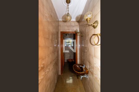 Casa à venda com 450m², 4 quartos e 5 vagas Casa à venda com 450m², 4 quartos e 5 vagasLavabo