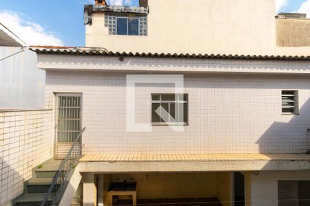 Casa à venda com 450m², 4 quartos e 5 vagas Casa à venda com 450m², 4 quartos e 5 vagasVista da Suíte 2