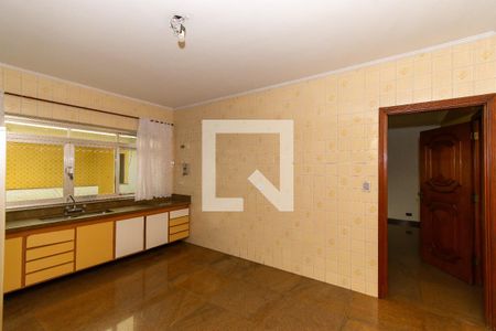 Casa à venda com 450m², 4 quartos e 5 vagas Casa à venda com 450m², 4 quartos e 5 vagasCozinha