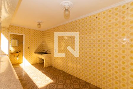 Casa à venda com 450m², 4 quartos e 5 vagas Casa à venda com 450m², 4 quartos e 5 vagasÁrea de Serviço