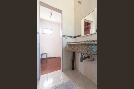 Casa à venda com 200m², 4 quartos e 1 vagaSuíte - Quarto 4