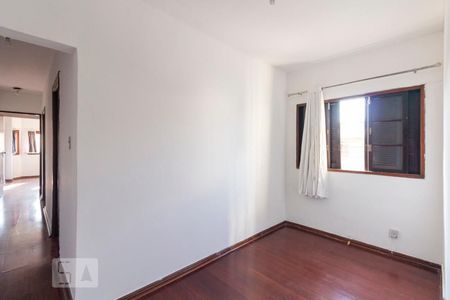 Casa à venda com 200m², 4 quartos e 1 vagaSala de TV / Escritório