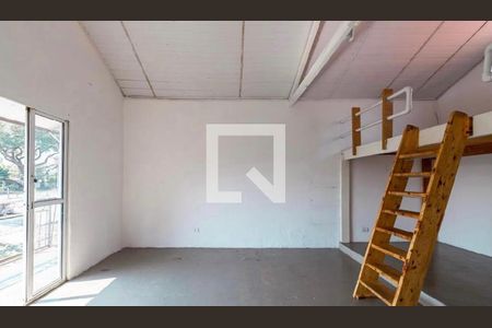 Casa à venda com 230m², 3 quartos e sem vaga Casa à venda com 230m², 3 quartos e sem vagaQuarto 2