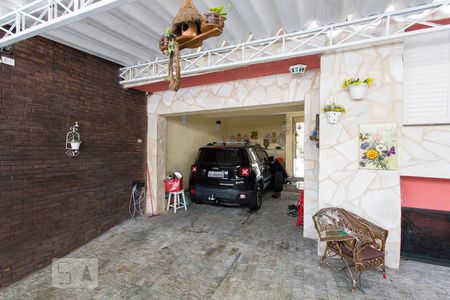 Casa à venda com 320m², 3 quartos e 4 vagasGaragem