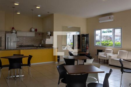 Apartamento à venda com 47m², 2 quartos e 1 vaga Apartamento à venda com 47m², 2 quartos e 1 vagaÁrea comum - Salão de festas