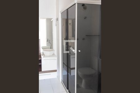 Apartamento à venda com 47m², 2 quartos e 1 vaga Apartamento à venda com 47m², 2 quartos e 1 vagaBanheiro