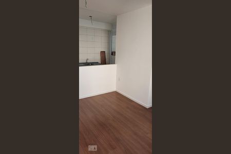 Detalhe Sala de apartamento para alugar com 2 quartos, 45m² em Jardim América da Penha, São Paulo