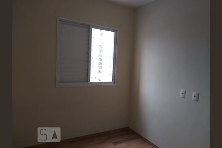 Quarto de apartamento para alugar com 2 quartos, 60m² em Vila Osasco, Osasco