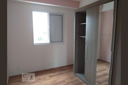 Quarto de apartamento para alugar com 2 quartos, 60m² em Vila Osasco, Osasco