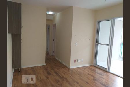 Sala de apartamento para alugar com 2 quartos, 60m² em Vila Osasco, Osasco