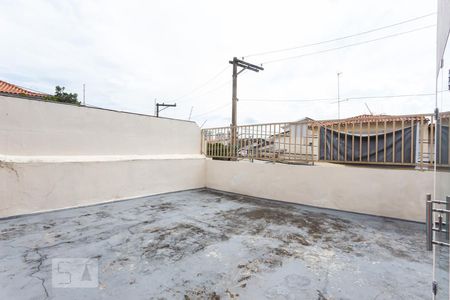 Casa à venda com 210m², 4 quartos e 2 vagas Casa à venda com 210m², 4 quartos e 2 vagasQuintal