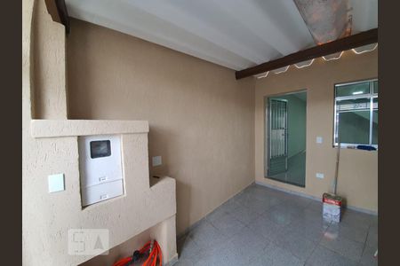 Garagem de casa para alugar com 2 quartos, 100m² em Vila Gustavo, São Paulo