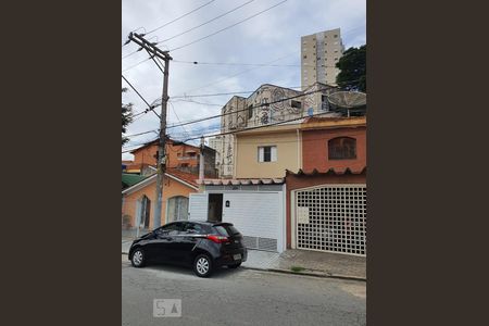 Fachada de casa para alugar com 2 quartos, 100m² em Vila Gustavo, São Paulo