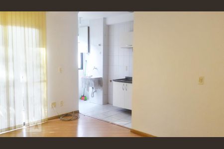 Sala de apartamento para alugar com 1 quarto, 42m² em Vila Guarani (z Sul), São Paulo