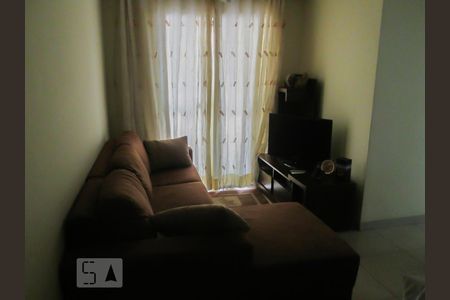 Apartamento à venda com 47m², 2 quartos e 1 vaga Apartamento à venda com 47m², 2 quartos e 1 vagaSala