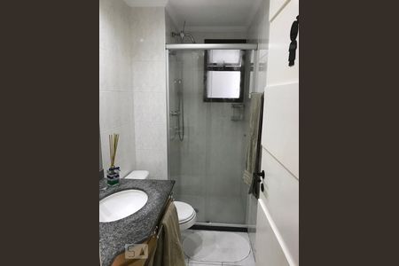 Apartamento para alugar com 75m², 3 quartos e 2 vagas Apartamento para alugar com 75m², 3 quartos e 2 vagasBanheiro 2