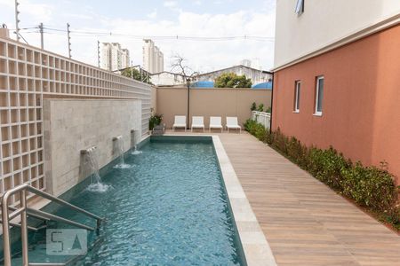 Apartamento à venda com 35m², 1 quarto e sem vaga Apartamento à venda com 35m², 1 quarto e sem vagaPiscina