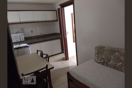 Sala de apartamento para alugar com 1 quarto, 31m² em Asa Norte, Brasília