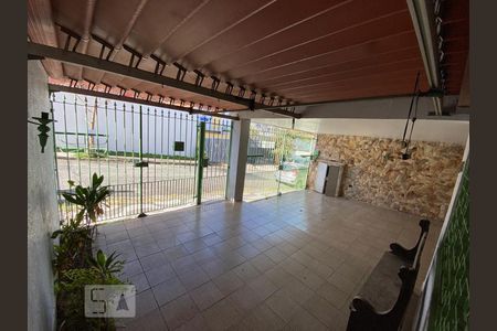 Casa à venda com 149m², 3 quartos e 3 vagas Casa à venda com 149m², 3 quartos e 3 vagasGaragem