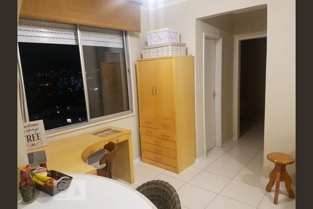 Sala de apartamento para alugar com 1 quarto, 45m² em Cristal, Porto Alegre