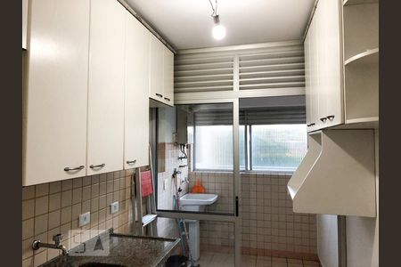 Apartamento à venda com 67m², 3 quartos e sem vaga Apartamento à venda com 67m², 3 quartos e sem vagaCozinha