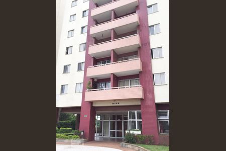 Apartamento à venda com 67m², 3 quartos e sem vaga Apartamento à venda com 67m², 3 quartos e sem vagaFachada