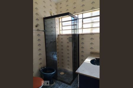 Casa à venda com 250m², 4 quartos e 2 vagas Casa à venda com 250m², 4 quartos e 2 vagasBanheiro 3