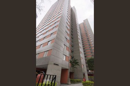 Apartamento para alugar com 86m², 3 quartos e 1 vagaFachada