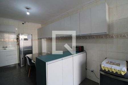 Casa à venda com 300m², 4 quartos e 3 vagasCozinha