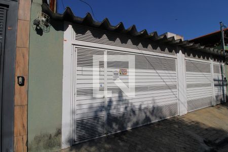 Casa à venda com 300m², 4 quartos e 3 vagasFachada