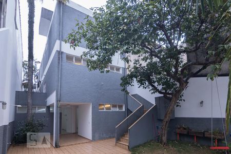 Casa à venda com 202m², 3 quartos e 2 vagasQuintal