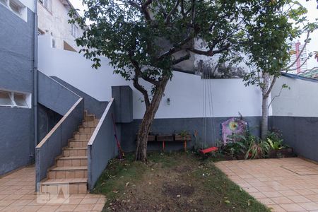 Casa à venda com 202m², 3 quartos e 2 vagasQuintal