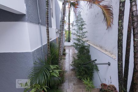 Casa à venda com 202m², 3 quartos e 2 vagasCorredor Entrada