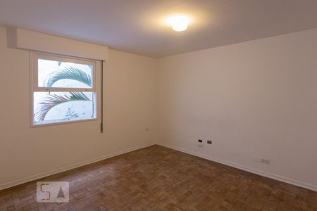 Casa à venda com 202m², 3 quartos e 2 vagasQuarto 2
