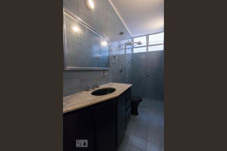 Casa à venda com 202m², 3 quartos e 2 vagasBanheiro Social