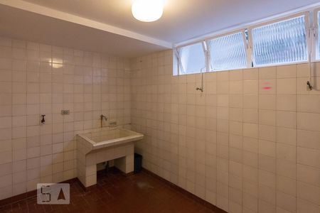 Casa à venda com 202m², 3 quartos e 2 vagasÁrea de Serviço